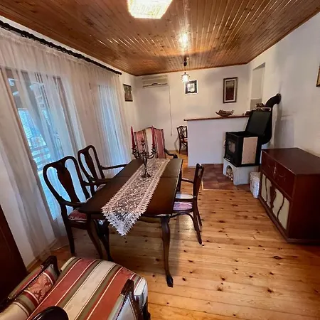 Vikendica Mlinovi * Krupa na Vrbasu